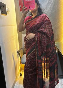 CHANDERI cotton Red &amp; Black   Print Saree
