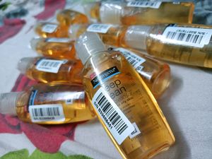Combo Of 2 Neutrogena Deep Cleansing Face Wash