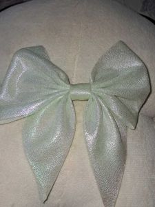 Shimmery Light Green Bow