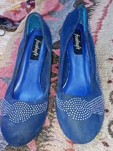 ELECTRIC BLUE RHINESTONE POINTED TOE STILETTO HEEL