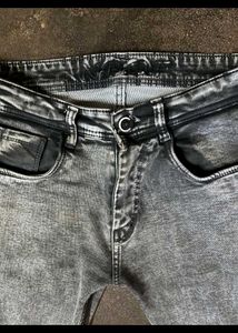 Trendy Grey Wash Jeans