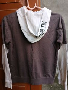 Y&amp;F Stylish Two-Tone Sweatshirt