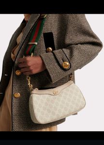 Gucci Cherry Charm Slingbags Premium Quality