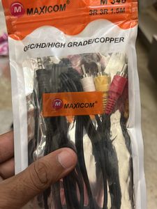 Aux Jack To 3 Rca Male Cable 1.5 Mtr