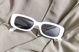 Chic White Frame Sunglasses