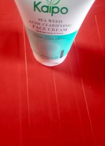 Kaipo Acne Clarifying Face Cream