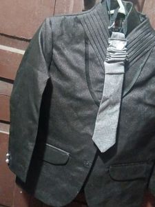 Boys&#39; Formal Suit