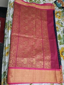 Elegant Navy Blue Saree with pink border