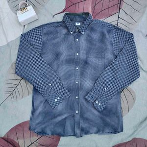 Uniqlo Shirt
