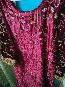 Maroon Velvet Kurta SET
