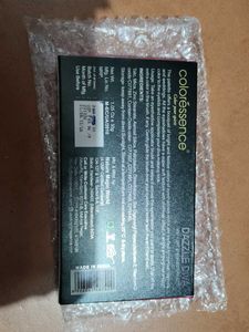Coloressence Ultra Eyeshadow Palette