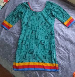 Set Of Short Kurti