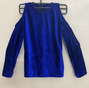 Elegant Cold Shoulder Velvet Top