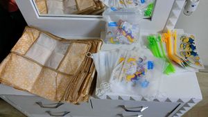 25 Uniform pouches, 6 Clothes storage cove