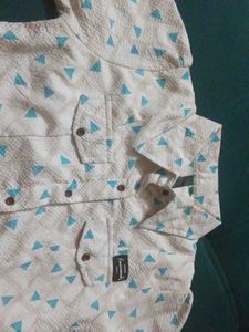 Triangle Patterned Crop Top