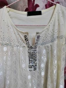 Elegant White Sleeveless Lace Top