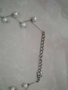 Elegant Pearl Strand Necklace