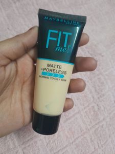 Maybelline Fit Me Matte + Poreless Foundation