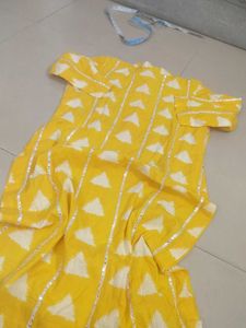 Yellow & White Abstract Print Kurti