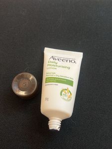 Aveeno Daily Moisturising Lotion