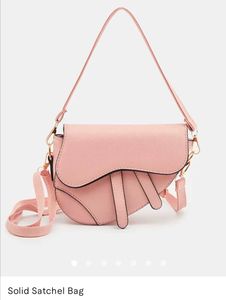 Pink Saddle Satchel Bag..🤌💕