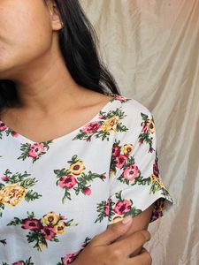 White Floral Balloon Top (imported)