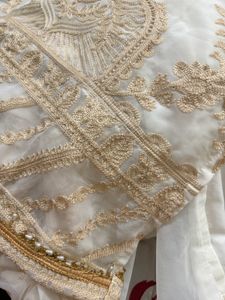 Pakistani Suit : White Party Wear