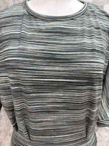 Grey Top