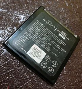 Infive By Yuhme 9 in 1 Eyeshadow Palette