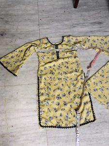 Floral  circular plazo with Pakistani sleeve