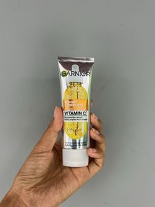 Garnier Sunscreen &amp; Vitamin C