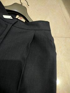 Women&#39;s Relaxed Korean Front Pleated Pant