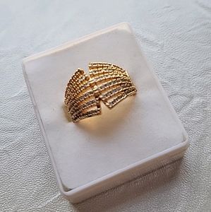 GOLDEN RING💍