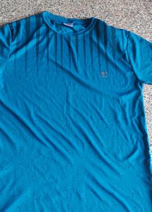 Adidas ❤️Tshirt For Men & Women 😉 Must Grab
