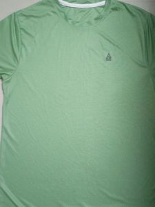 Parrot Colour Unisex Gym T Shirt