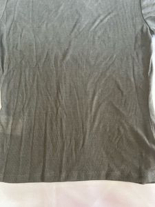 H&amp;M Grey T-Shirt
