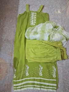 Elegant Green Kurta Set with Dupatta