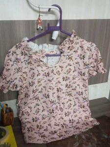 Women&#39;s Regular Fit Top