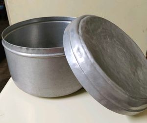 Aluminum Container 3 yrs old used