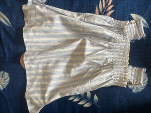 Casual Off Shoulder Cute Top!!!