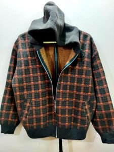 premium mens plaid tartan hooded jacket.(imported)