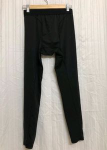 Black leggings