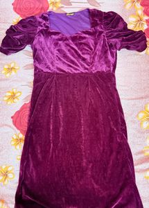Elegant Purple Velvet Midi Dress