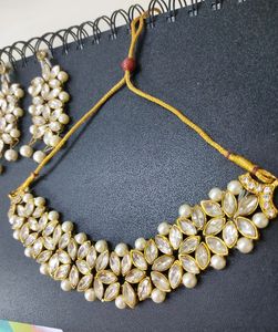 Pretty Jewellery Set - With Pearls