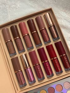 LIPSTICK SET X 12 + EYESHADOW 40 SHADES