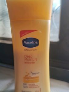 Vaseline Deep Moisturizer