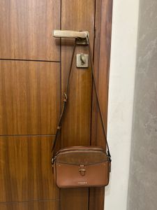 Unique Accessorize London Bag