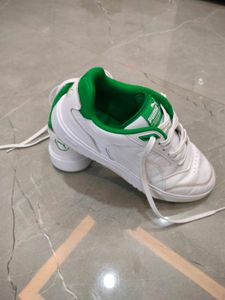 Puma White &amp; Green Low-Top Sneakers