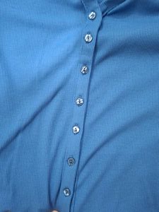 Blue Ribbed Button-Up Top 🌊