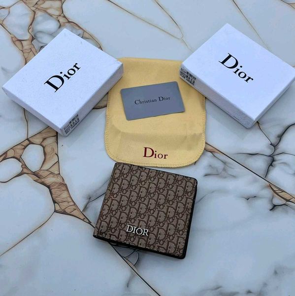 Bags > Wallets | DIOR PREMIUM QUALITY MENS WALLET WITH BRAND BOX